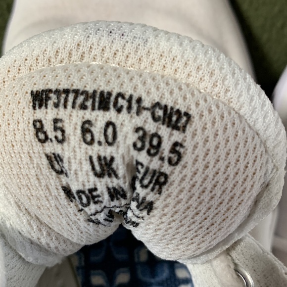 GUC Keds white shoes.  Size 8.5 - Picture 7 of 12